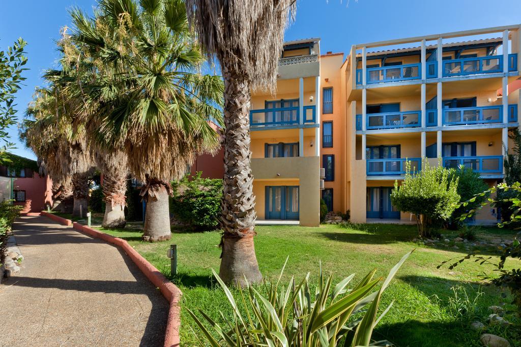 Ibis Styles Perpignan Canet En Roussillon Exterior photo