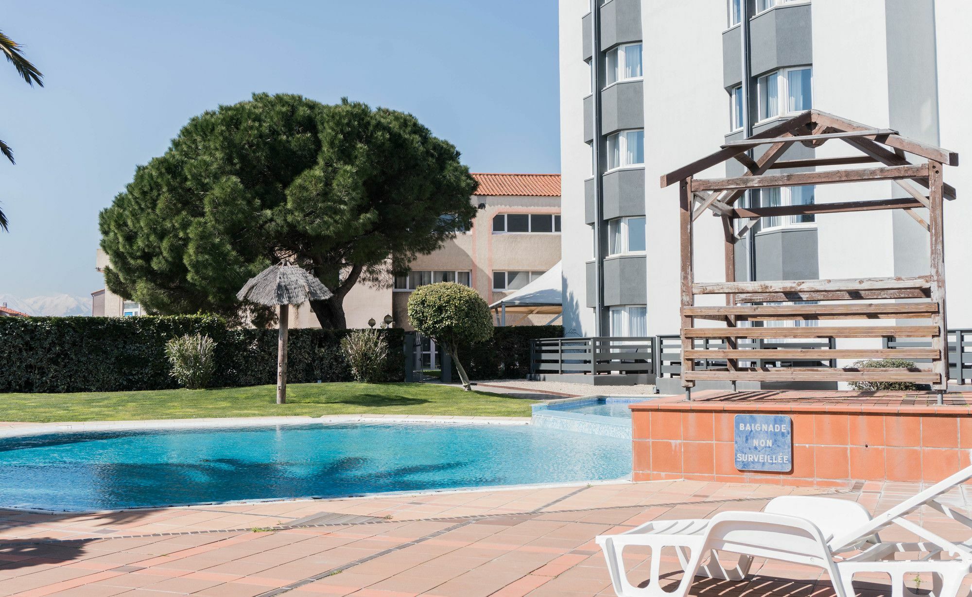 Ibis Styles Perpignan Canet En Roussillon Exterior photo